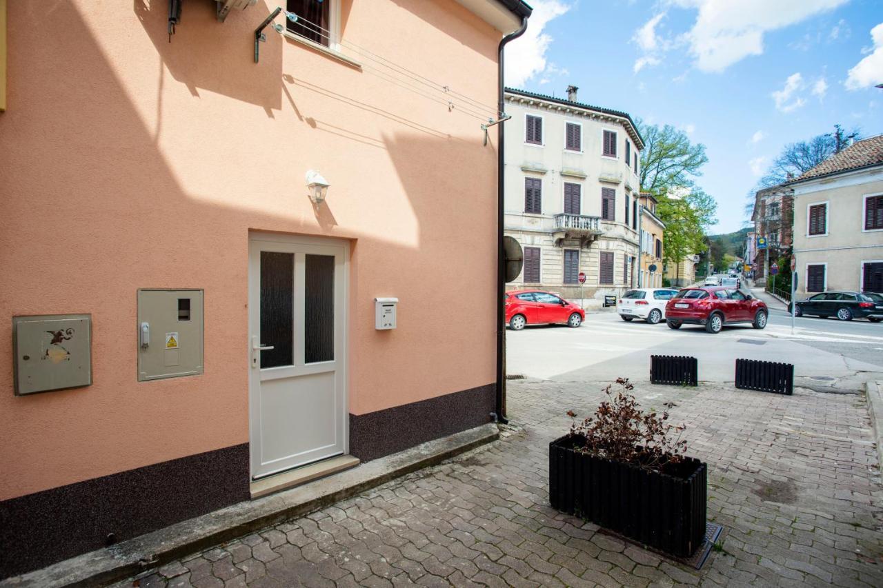 Studio Apartman Amalie Pazin Eksteriør bilde